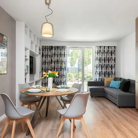 Apartment Fort Wola By Renters Warsaw